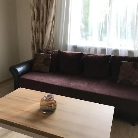 New City One Bedroom Daire *